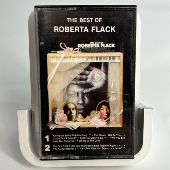 1981. The Best Of Roberta Flack on Cassette. Vintage killing Me Softly - Picture 1 of 10